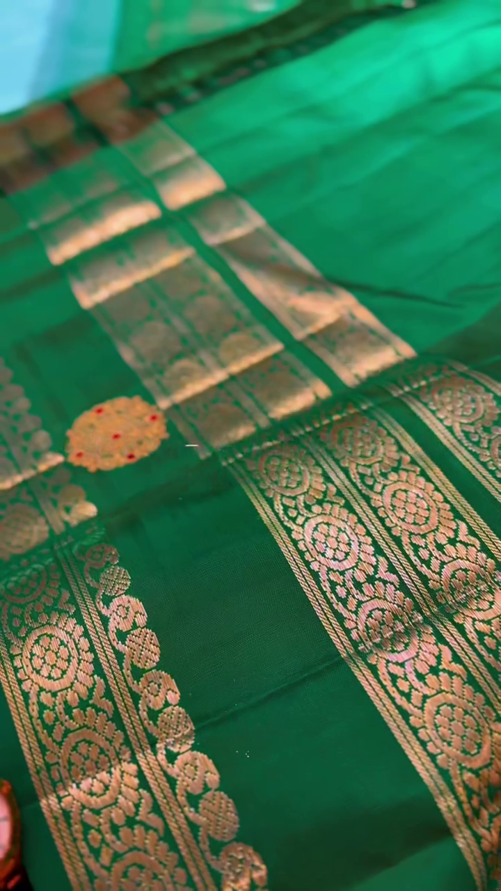 Megha Neelam Kachipuram Silk Saree